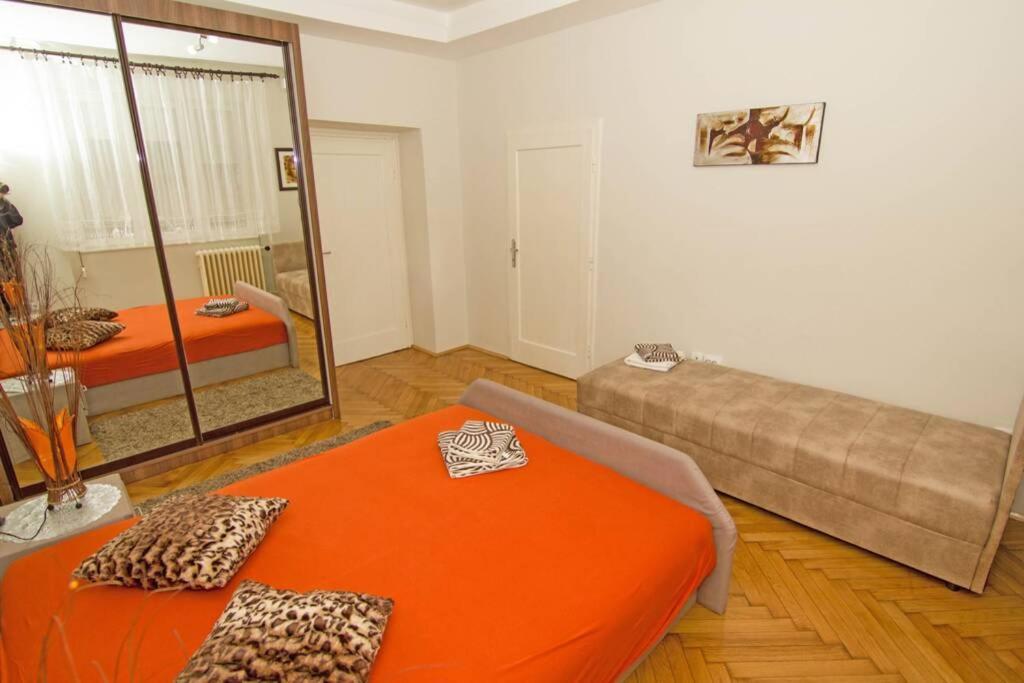 See U in Belgrad Exterior foto